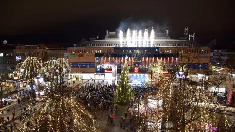 Gävlebocken upplyst